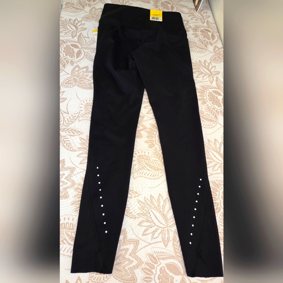 Danskin Pants - Danskin Womens High Rise Brushed Leggings Black Salt Sz S NEW Reflector Athletic